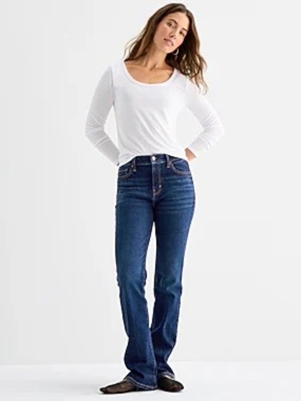 a.n.a Women's Boot Cut Jeans in Dark Blue